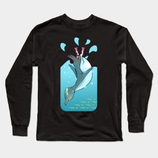 Yelloweye penguin swimming Long Sleeve T-Shirt